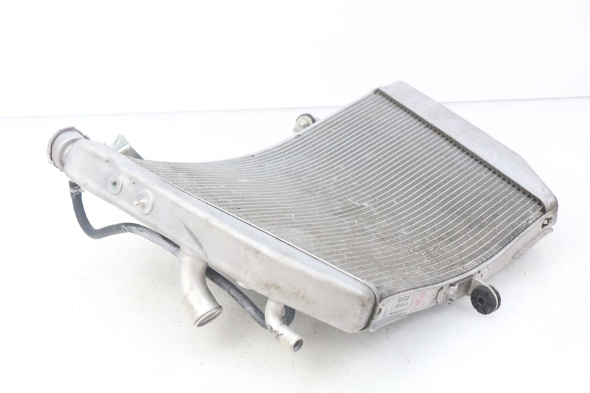 photo de RADIATEUR SUZUKI GSX-R GSXR 750 (2011 - 2016)