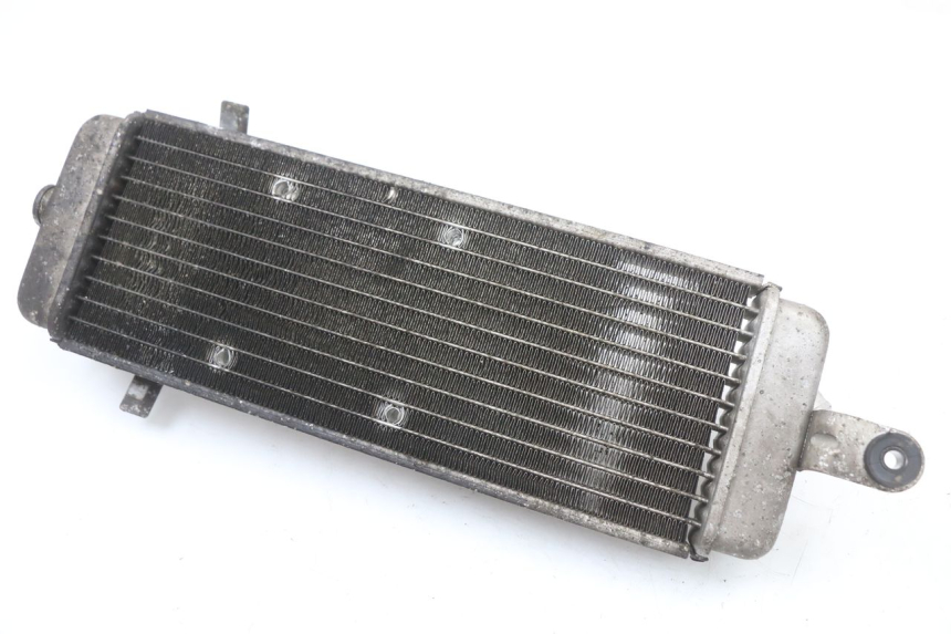 photo de RADIATEUR SUZUKI UH BURGMAN 125 (2002 - 2006)