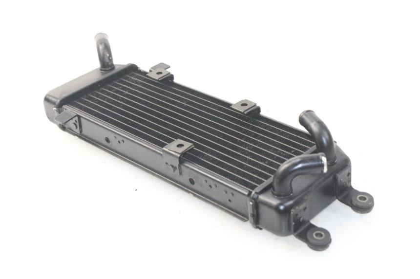 photo de RADIATEUR SUZUKI UC EPICURO 125 (1999 - 2003)