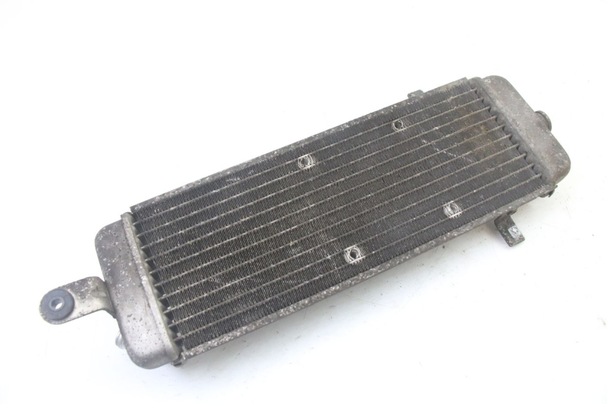 photo de RADIATEUR SUZUKI UH BURGMAN 125 (2002 - 2006)