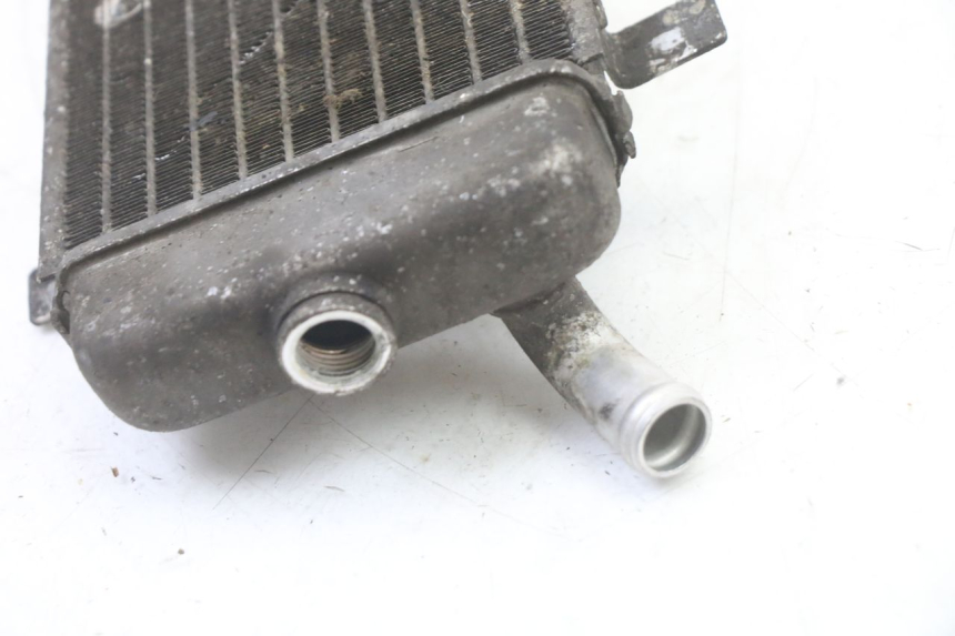 photo de RADIATEUR SUZUKI UH BURGMAN 125 (2002 - 2006)