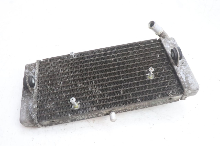 photo de RADIATEUR YAMAHA X-MAX XMAX 125 (2010 - 2013) - Points de fixation