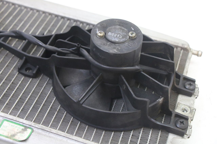 photo de RADIATEUR PIAGGIO XEVO - X EVO 125 (2007 - 2016)