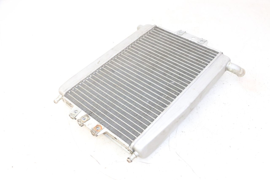 photo de RADIATEUR PIAGGIO XEVO - X EVO 125 (2007 - 2016)
