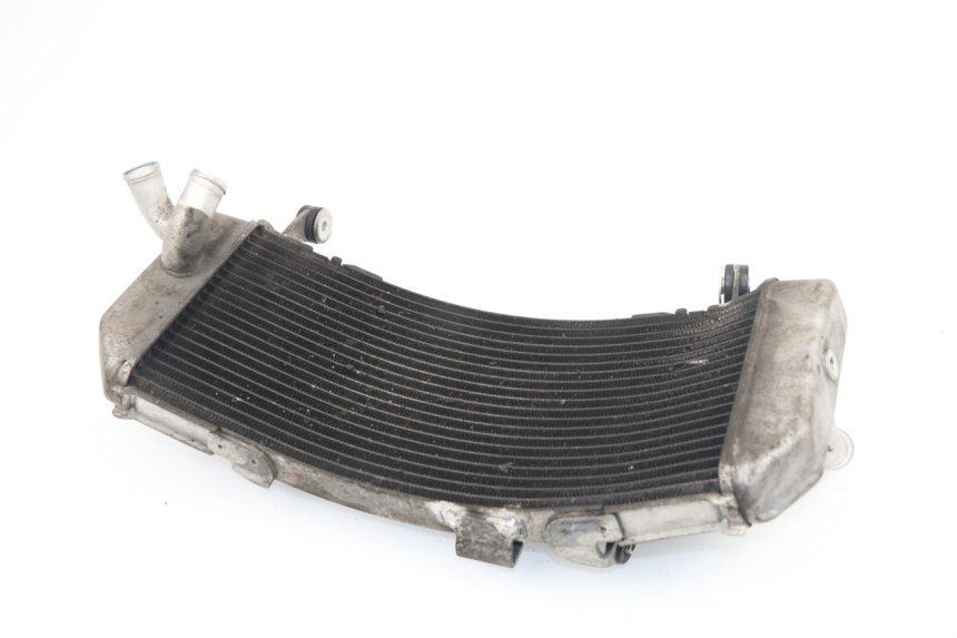 photo de RADIATEUR YAMAHA YP T-MAX TMAX 530 (2017 - 2020) - Points de fixation