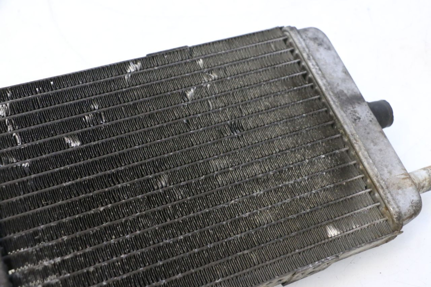 photo de RADIATEUR YAMAHA YP MAJESTY 125 (1998 - 2001) - Détail de la pièce