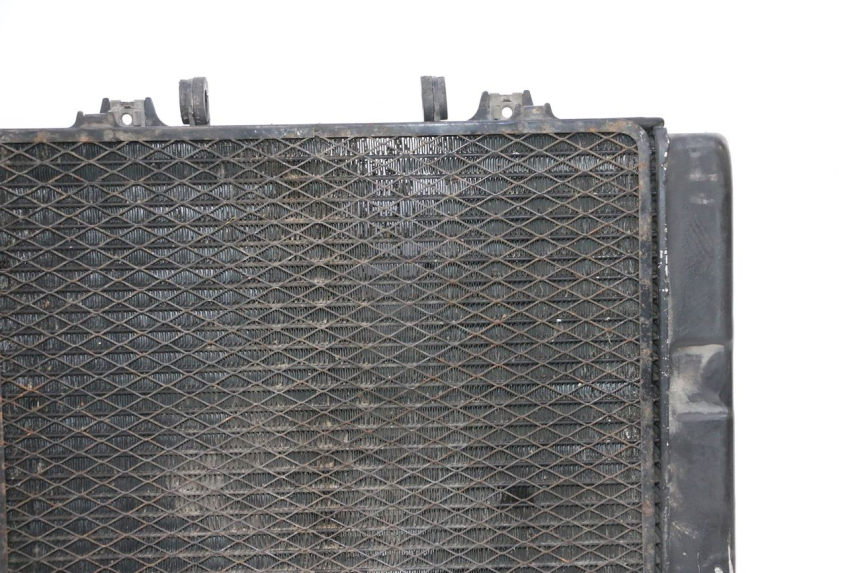 photo de RADIATEUR KAWASAKI ZX-6R ZX6R 600 (1995 - 1997) - Vue rapprochée