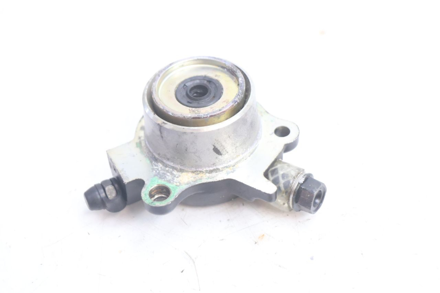 photo de RECEPTEUR EMBRAYAGE HONDA VFR FI RC46 800 (1998 - 2001) - Gros plan technique