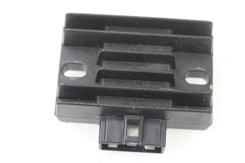 photo de REGULATEUR CHARGE YAMAHA AEROX 4 50 (2018 - 2020) - Vue principale