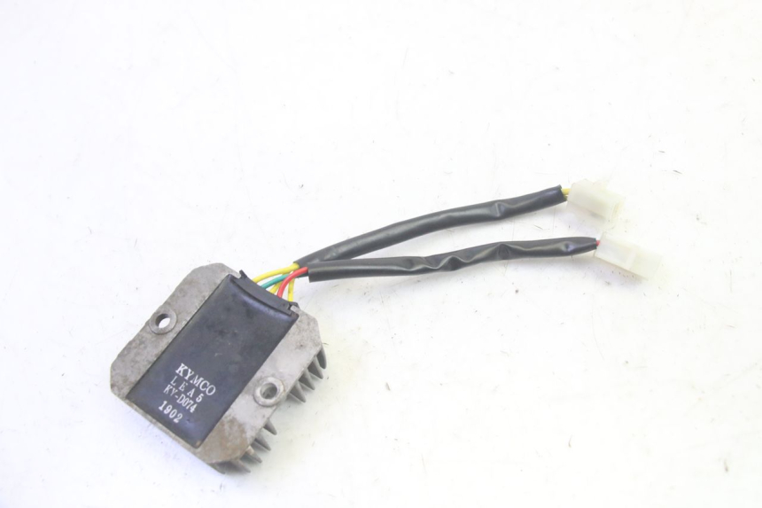 photo de REGULATEUR CHARGE KYMCO AGILITY 16+ 4T 50 (2018 - 2023) - Détail de la pièce