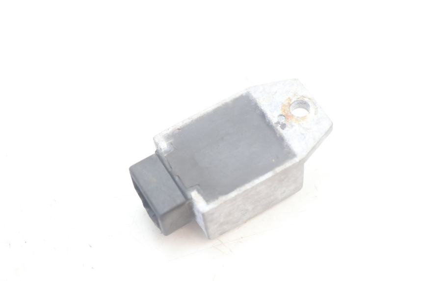 photo de REGULATEUR CHARGE KYMCO AGILITY 4T 50 (2005 - 2018) - Autre angle de vue