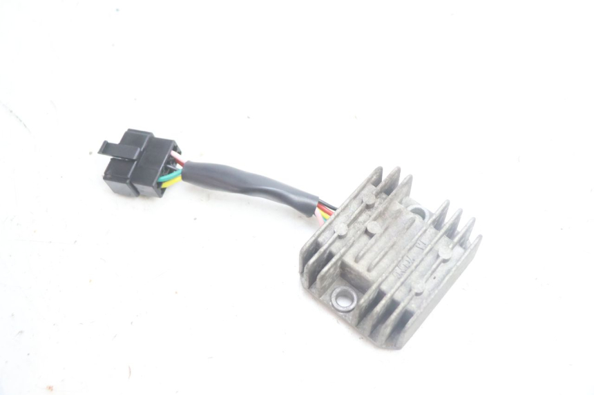 photo de REGULATEUR CHARGE KYMCO AGILITY 4T 50 (2018 - 2022) - Vue principale
