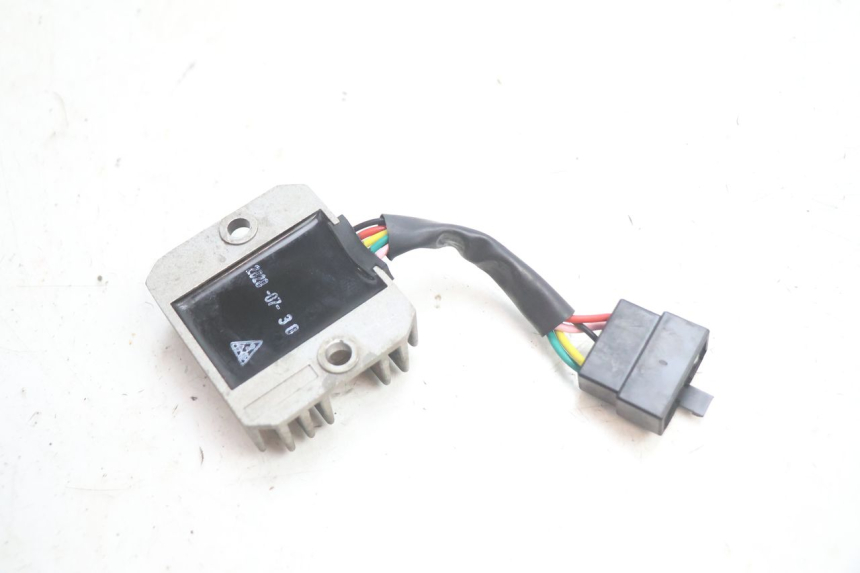 photo de REGULATEUR CHARGE KYMCO AGILITY 4T 50 (2018 - 2022) - Zoom état d’usage