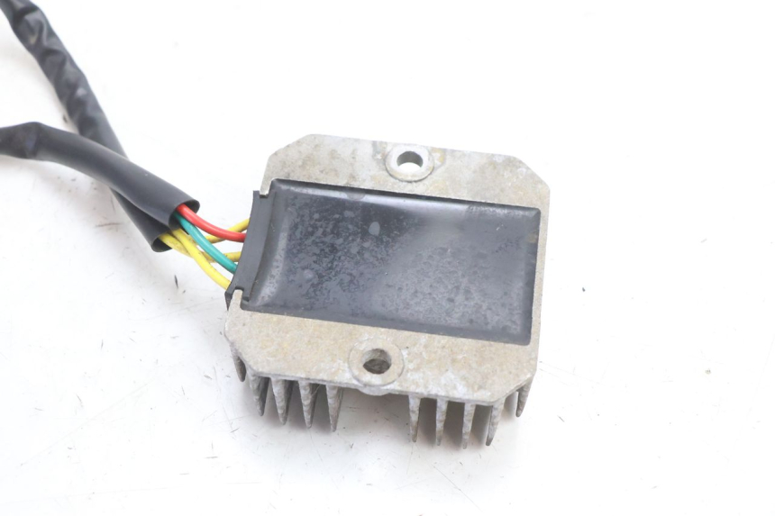 photo de REGULATEUR CHARGE KYMCO AGILITY CITY 16P 125 (2015 - 2024) - Vue d’ensemble