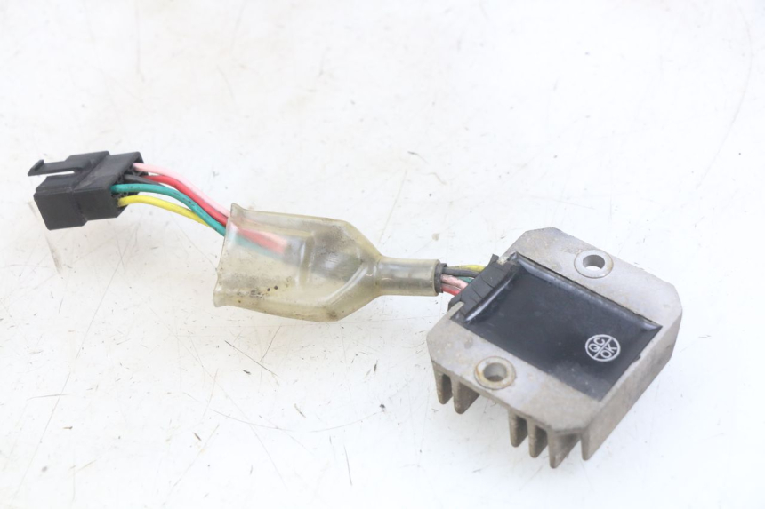 photo de REGULATEUR CHARGE KYMCO AGILITY NAKED RENOUVO 2T 50 (2011 - 2018)