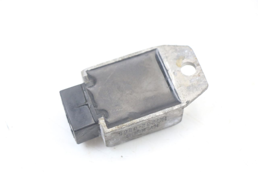 photo de REGULATEUR CHARGE KYMCO AGILITY PREMIUM 50 (2007 - 2010)