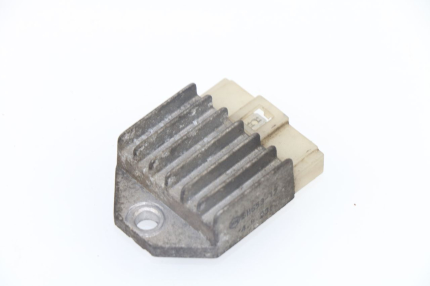 photo de REGULATEUR CHARGE APRILIA AMICO 50 (1992 - 1995)