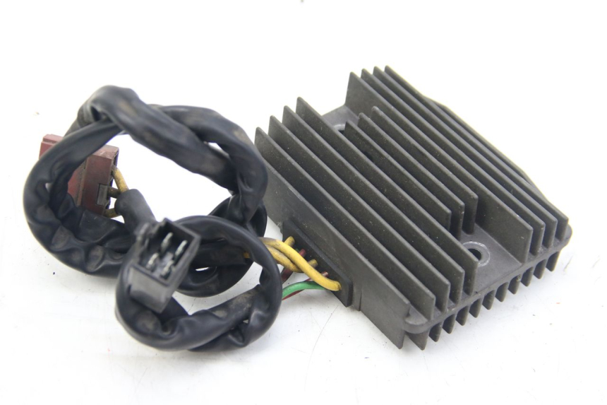 photo de REGULATEUR CHARGE APRILIA ATLANTIC 500 (2002 - 2003)
