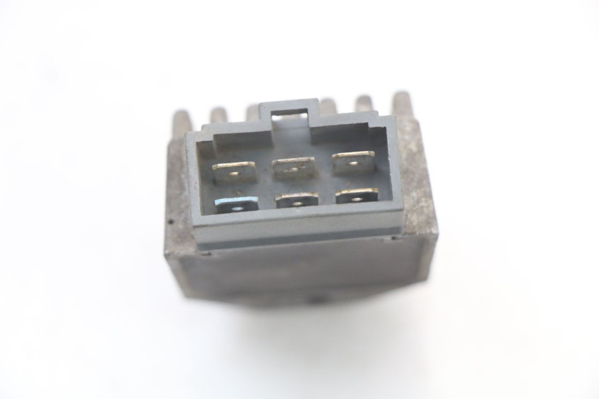 photo de REGULATEUR CHARGE APRILIA RS 50 (2006 - 2010)