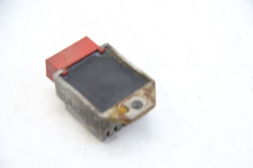 photo de REGULATEUR CHARGE APRILIA SX 50 (2011 - 2017)