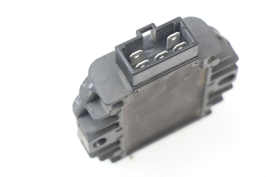 photo de REGULATEUR CHARGE APRILIA ATLANTIC 125 (2003 - 2009)