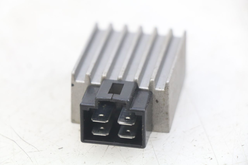 photo de REGULATEUR CHARGE BAOTIAN BT 49 QT-9 50 (2006 - 2010)
