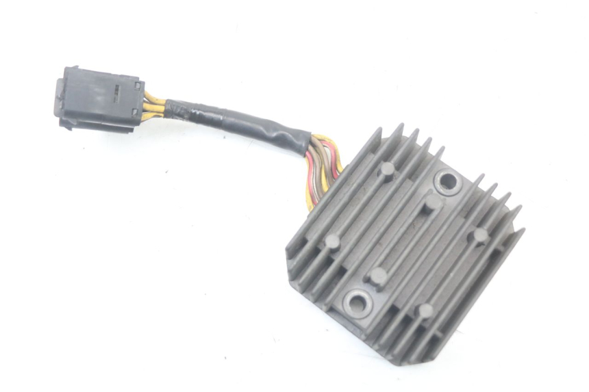 photo de REGULATEUR CHARGE BMW C1 125 (2000 - 2003)