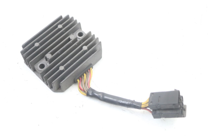 photo de REGULATEUR CHARGE BMW C1 125 (2000 - 2003)