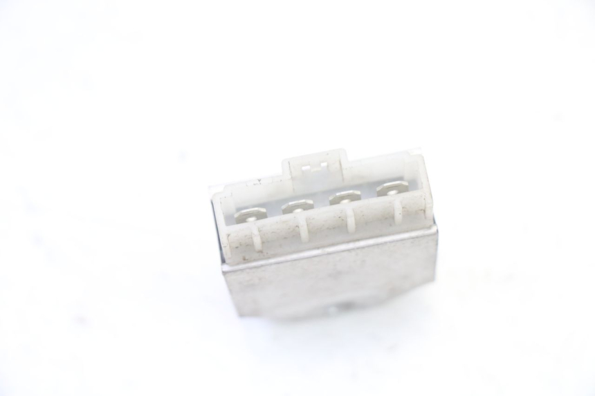 photo de REGULATEUR CHARGE MBK BOOSTER NEXT GENERATION 50 (1995 - 1998)
