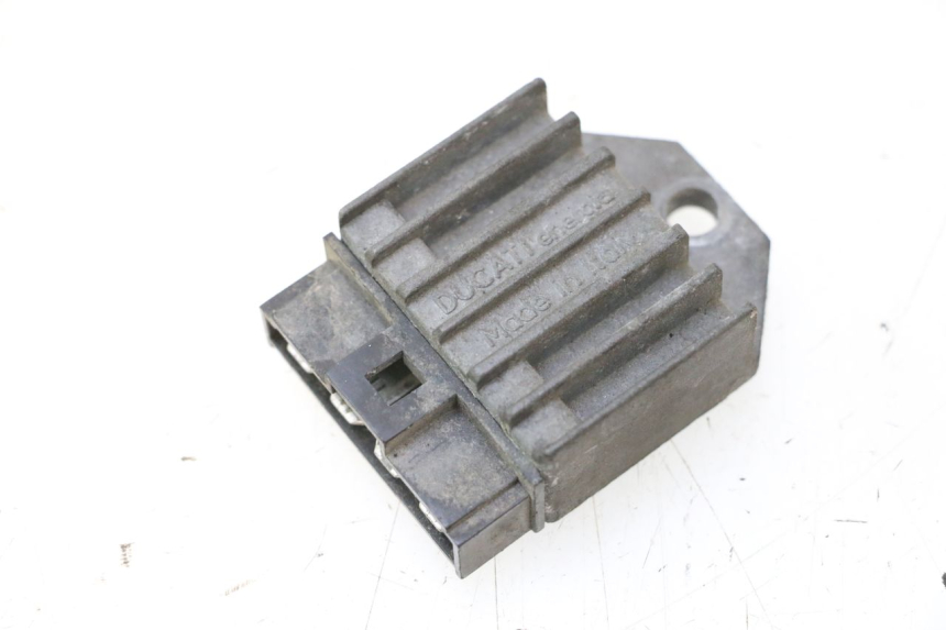 photo de REGULATEUR CHARGE MBK BOOSTER SPIRIT 50 (1999 - 2003) - Vue principale