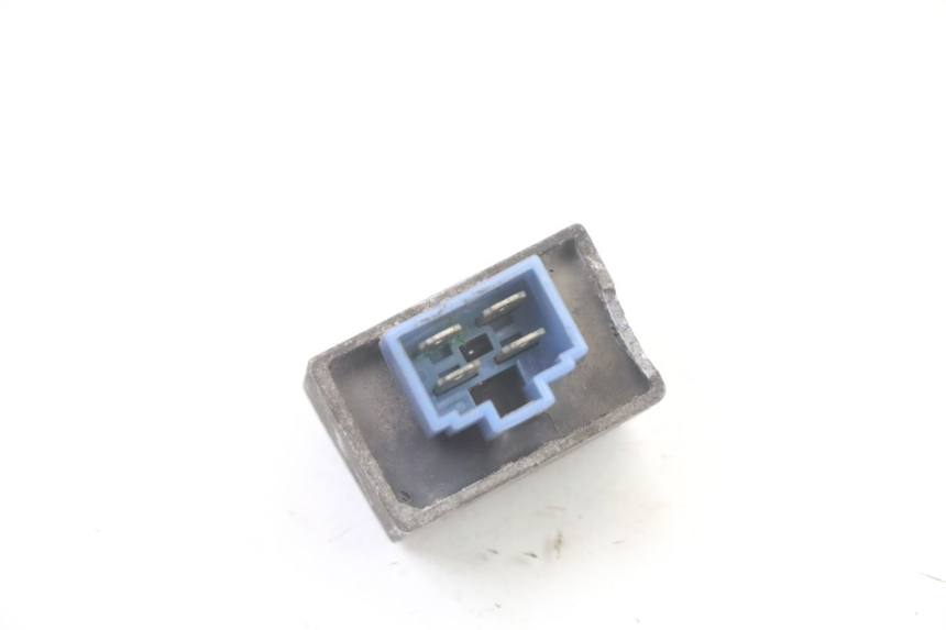photo de REGULATEUR CHARGE MBK BOOSTER SPIRIT NAKED 50 (2004 - 2017)