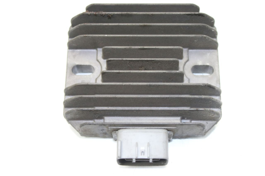 photo de REGULATEUR CHARGE SUZUKI BURGMAN 125 (2007 - 2014)