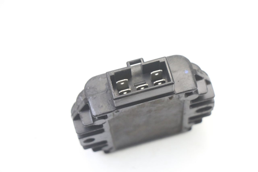photo de REGULATEUR CHARGE YAMAHA BW'S BWS 125 (2010 - 2013)