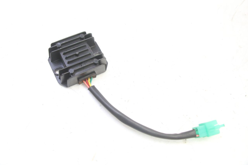 photo de REGULATEUR CHARGE ORCAL CAVARO 4T 50 (2019 - 2023)