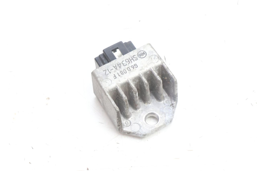 photo de REGULATEUR CHARGE PEUGEOT CITYSTAR 2T 50 (2018 - 2021) - Détail de la pièce