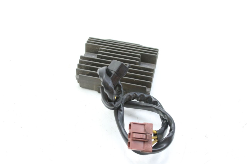 photo de RÉGULATEUR DE CHARGE PEUGEOT CITYSTAR 125 (2011 - 2017)