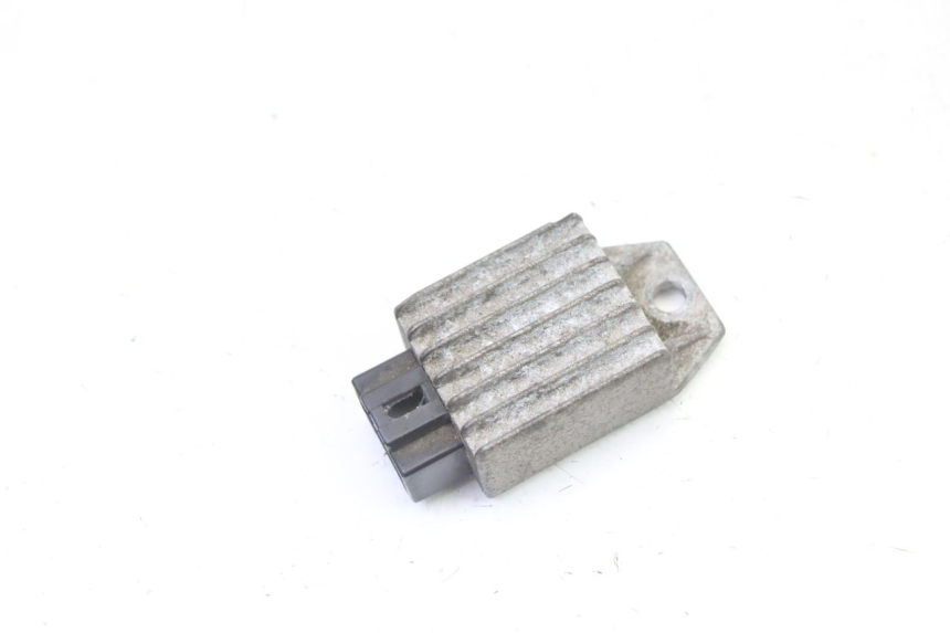 photo de REGULATEUR CHARGE SKYTEAM DAX REPLICA 110 (2005 - 2015)