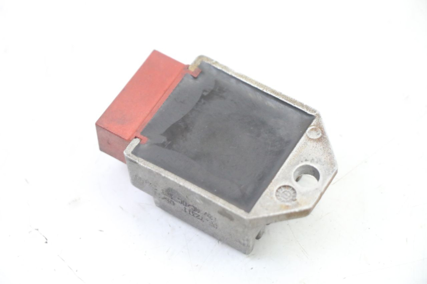 photo de REGULATEUR CHARGE DERBI SENDA SM DRD X-TREME 50 (2011 - 2017)