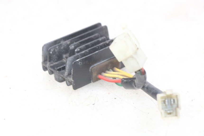 photo de REGULATEUR CHARGE PEUGEOT DJANGO 4T 50 (2014 - 2019)