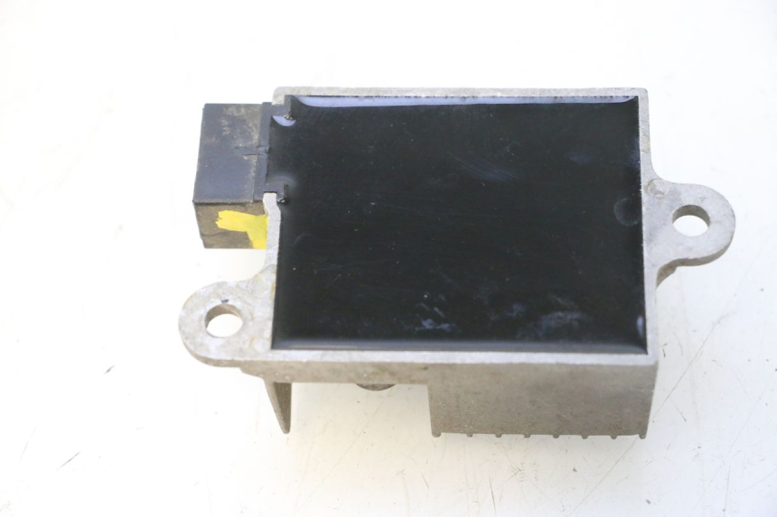 photo de REGULATEUR CHARGE WAYSCRAL E-START 1 (2018 - 2022) - Zoom état d’usage