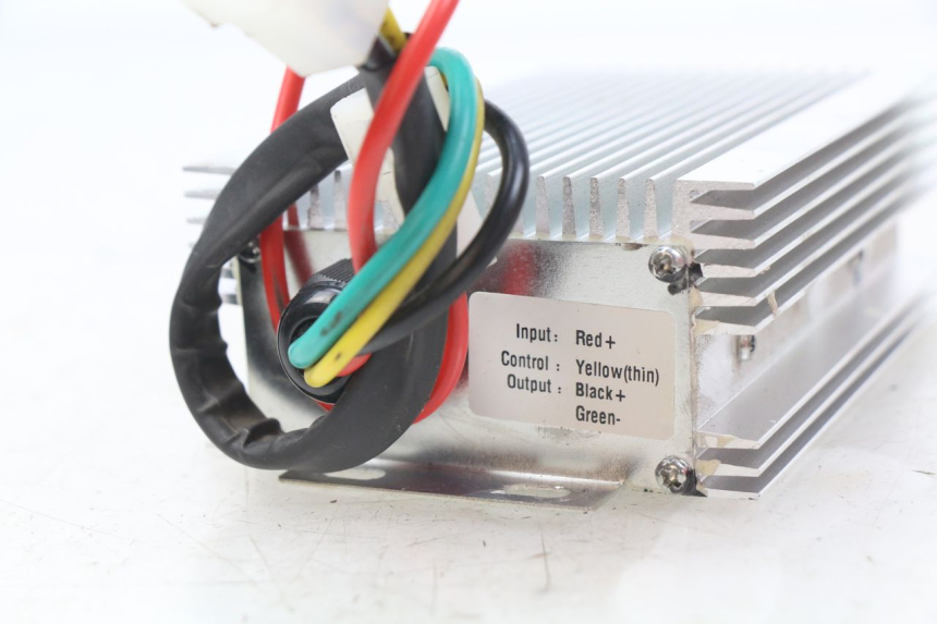 photo de REGULATEUR CHARGE EFUN E2GO 1 (2017 - 2021)