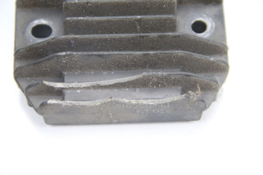 photo de REGULATEUR CHARGE PEUGEOT ELYSTAR 125 (2002 - 2007)