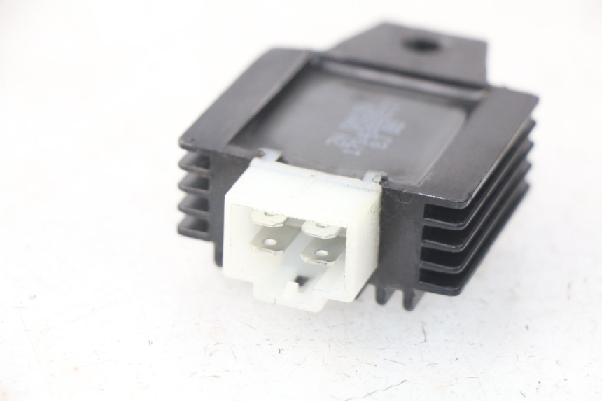 photo de REGULATEUR CHARGE EUROCKA FIFTY 50 (2013 - 2022)