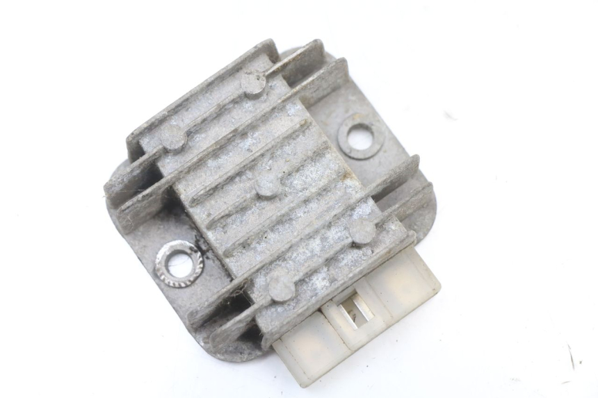 photo de RÉGULATEUR DE CHARGE EUROCKA GTR 50 (2007 - 2017)