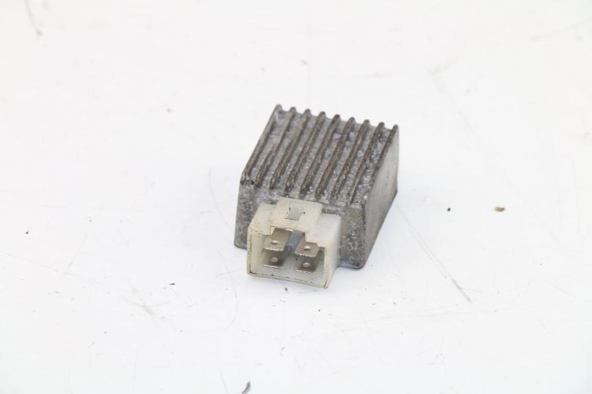 photo de REGULATEUR CHARGE FALCONBIKE F-125 125 (2007 - 2012)