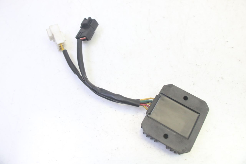 photo de REGULATEUR CHARGE HONDA FES S-WING SWING ABS 125 (2007 - 2015)