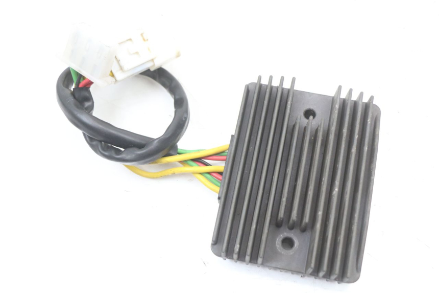 photo de REGULATEUR CHARGE HONDA FJS SILVER WING SILVERWING 400 (2005 - 2008)