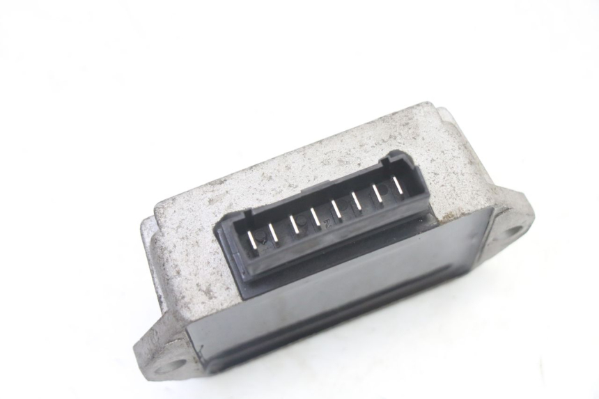 photo de REGULATEUR CHARGE PIAGGIO FLY 2T 50 (2004 - 2017)