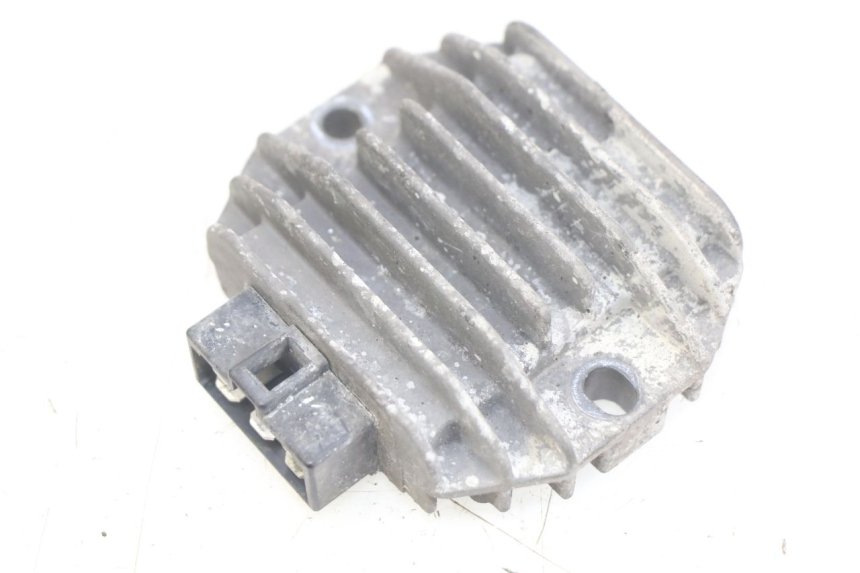 photo de REGULATEUR CHARGE GILERA NEXUS 125 (2007 - 2009)
