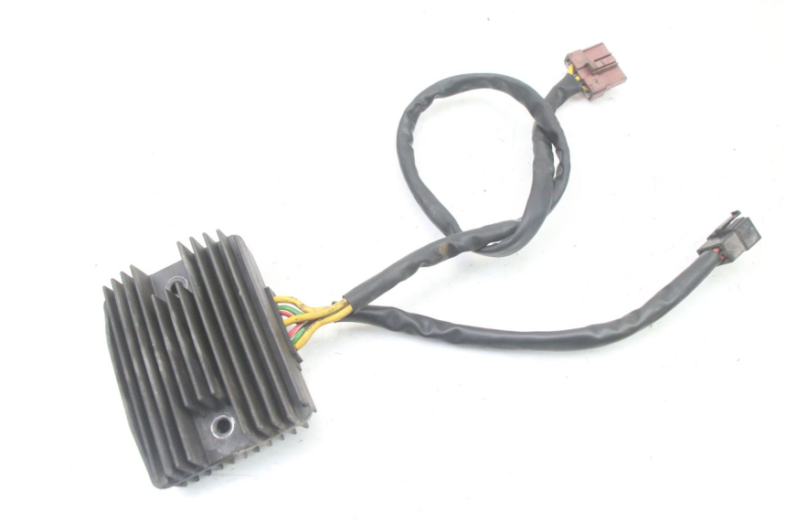 photo de REGULATEUR CHARGE GILERA NEXUS 300 (2008 - 2013)